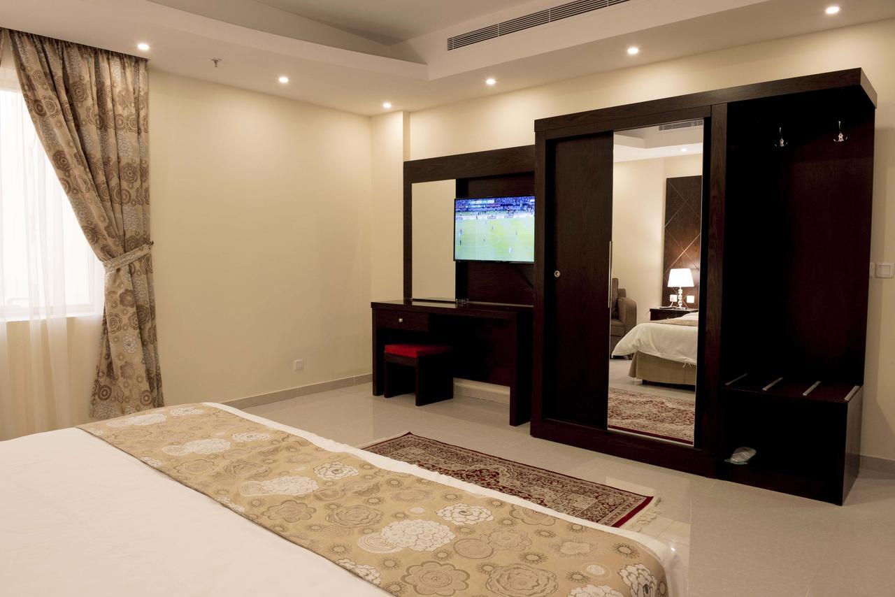 Rolana Furnished Apartments Jeddah Ngoại thất bức ảnh