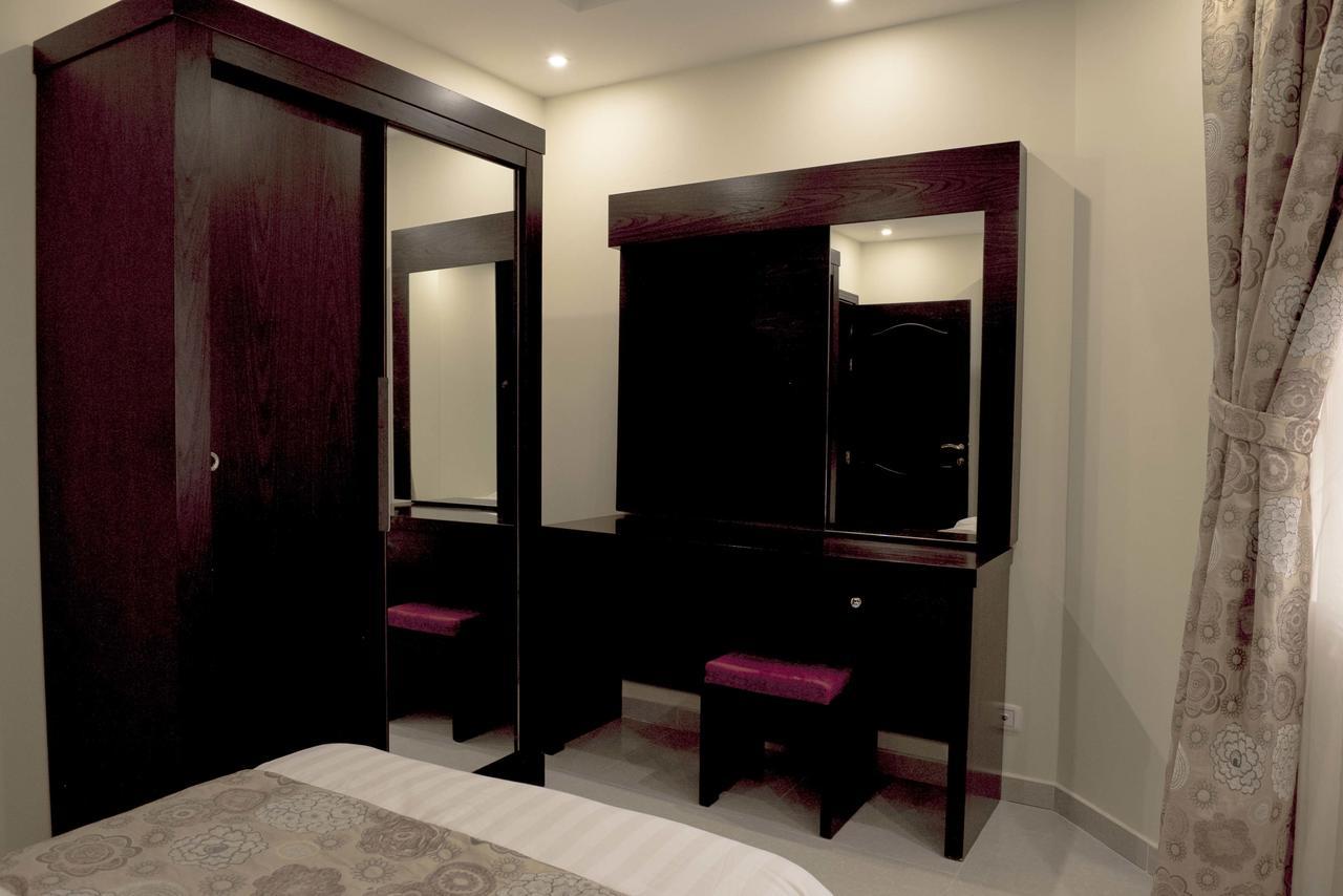 Rolana Furnished Apartments Jeddah Ngoại thất bức ảnh