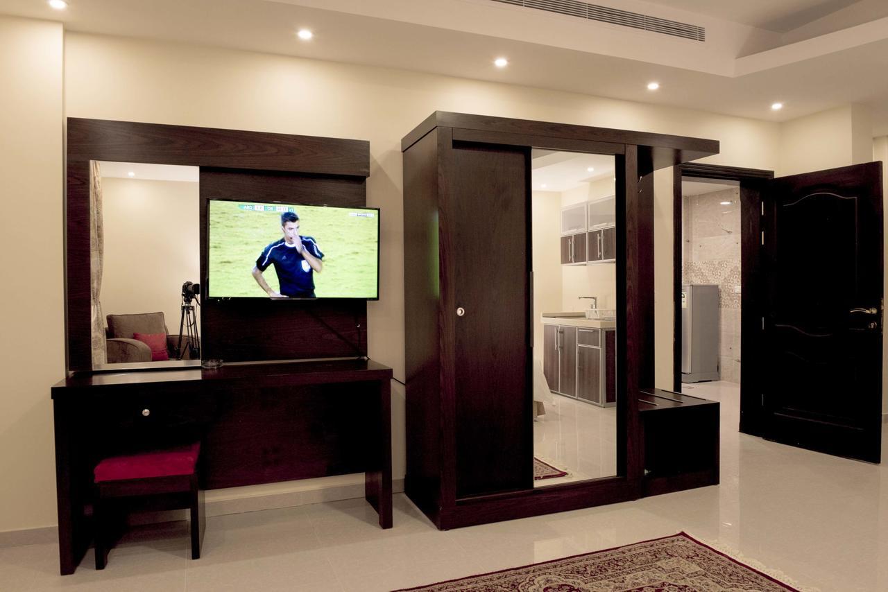 Rolana Furnished Apartments Jeddah Ngoại thất bức ảnh